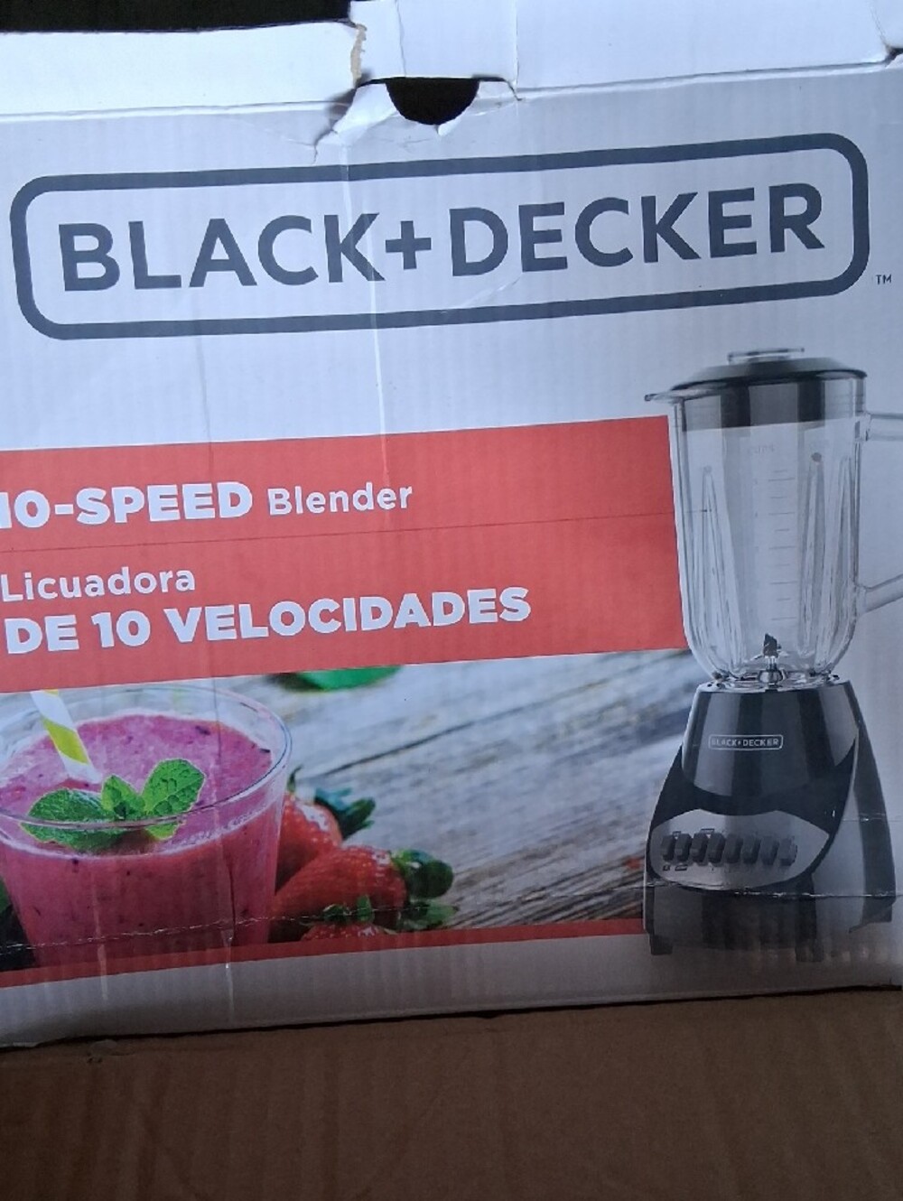 Black & Decker Black and Clear 10-Speed Blender - Picture 2 of 4
